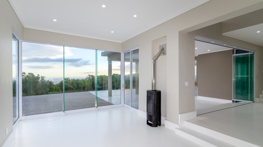 5 Bedroom Property for Sale in Le Grand Golf Estate Western Cape